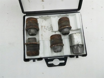 ZLODZIEJKI SCREWS FOR KOL TOYOTA VERSO 09-18 YEAR  