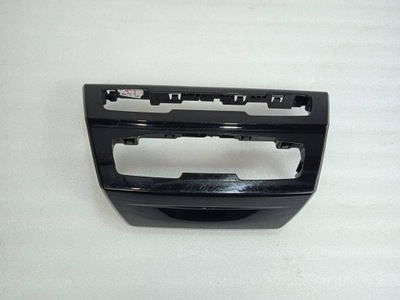 Bmw x1 f39 f48 f45 f46 рамка радио кондиционера фото №1