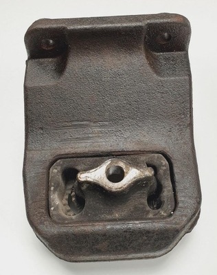 Кронштейн подушка двигуна dodge ram 1500 5.7 фото №1