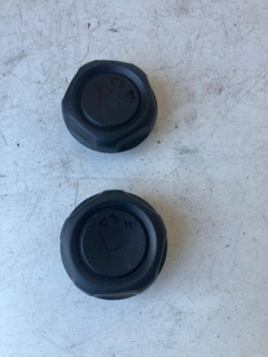 Ручка регулировка сиденье перед правый левый citroen c3 aircross фото №1