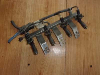 Chevrolet spark m300 молдинг упорскування форсунки 1.2 фото №1