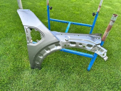 Mini countryman f60 крило правий перед фото №1