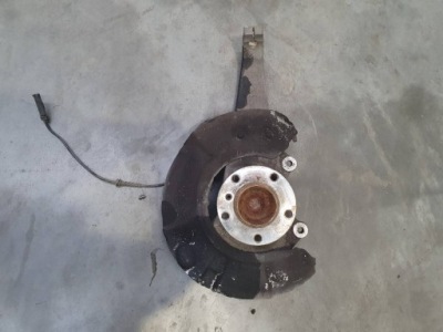 Поворотний кулак перед передня ліва bmw 7 f01 f02 3.0 d фото №1