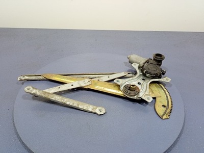 Toyota avensis verso подъемник стекло задняя левый 85720-44050 фото №1