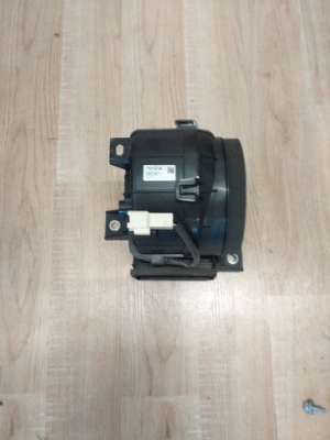 Toyota prius c aqua yaris iii вентилятор акумулятора фото №1