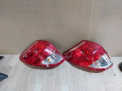 Toyota rav4 iii лампа задня ліва лівий задня led фото №1