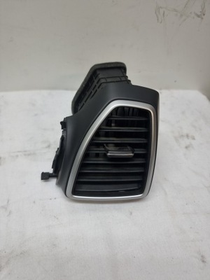 Hyundai tucson ii lift 18r решітка обдув права фото №1