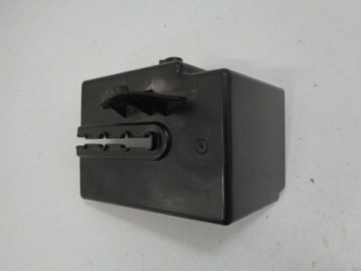 Ds3 crossback e-tense захист кришка насоса abs фото №1