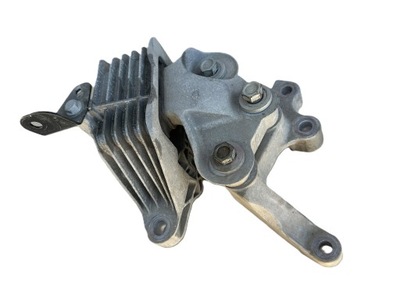 Opel insignia b кронштейн коробки передач 84248715 фото №1