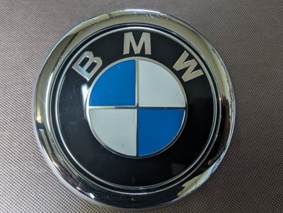 AGARRADERO EMBLEMA DE TAPA DE MALETERO 7248535 BMW F20 , 112  