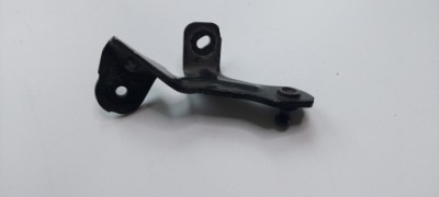 Tesla 3 кронштейн підйомника капот rh 1089586-00-c фото №1