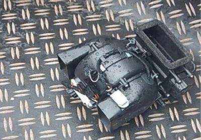 Mercedes ml w163 рестайлинг  отопитель задняя задний  воздуходувка европа фото №1