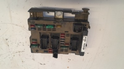 Peugeot 307 коробка модуль bsm 9642105180 фото №1