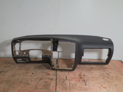 Opel omega a приборная панель фото №1