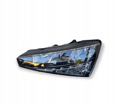 Skoda scala 657941015 лампа левая pół led фото №1