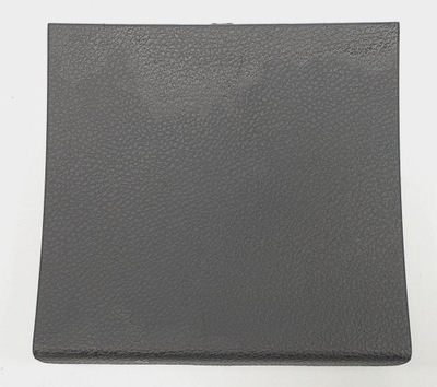 Заглушка консолі mercedes w204 w207 a2046820116 фото №1