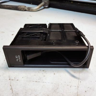 Vw scirocco интерфейс мультимедиа 5n0035342e фото №1