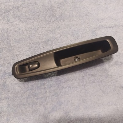 Перемикач кнопка скло renault kadjar задня 829508687r фото №1