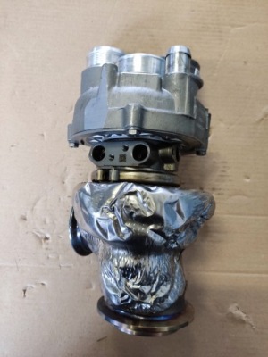 Турбонагнетатель mercedes s w222 63 amg a1770909400 фото №1