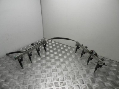 Молдинг впрыскная bmw e53 x5 4.4 b 7525721 фото №1