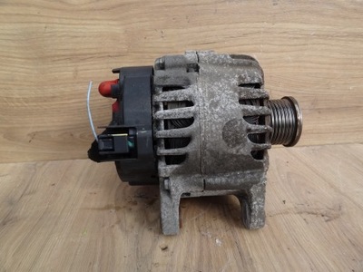 Dacia dokker stepway 2015 1,2 tce генератор 231007842r оригинал фото №1