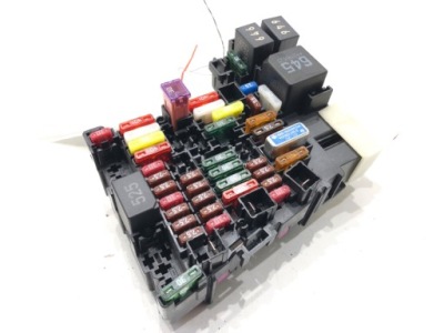 Коробка предохранителей vw arteon 5q0937615c хэтчбек 2.0 320km модуль фото №1