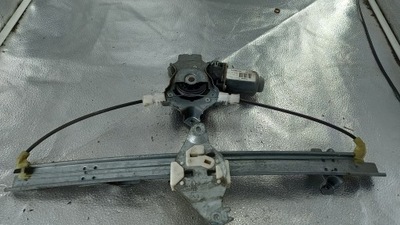 Pod.szyby левый задняя nissan primera p12 03r hb фото №1