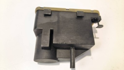 Помпа замка 0008000948 mercedes w124 фото №1