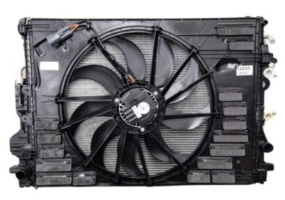 Комплект радиатор volvo xc60 ii lift hybrid 2020- фото №1