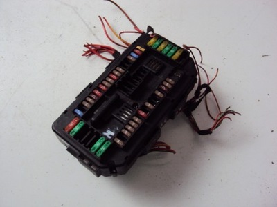 Коробка запобіжників bmw serii 3 f30 11-18 фото №1