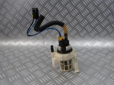 Насос помпа топлива opel insignia a 2.0 cdti 08-13 bosch 2 контакты фото №1