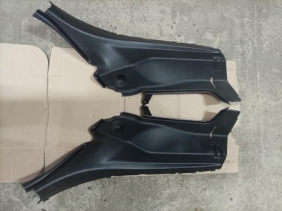 Mercedes w117 cla захист обшивка стійка задня задня права ліва фото №1