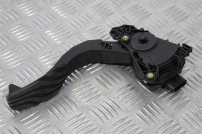 Педаль газу dacia duster ii 2 180108467r фото №1