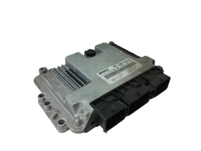 MEGANE 1.9 DCI КОМПЬЮТЕР ECU 8200527725 0281012589