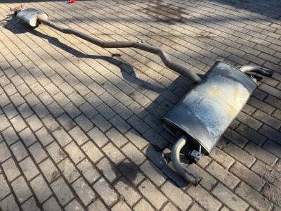 Volvo xc90 2 выхлоп гаситель 2.0b 82260822 фото №1