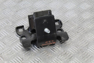 Кронштейн подушка двигуна renault alaskan фото №1