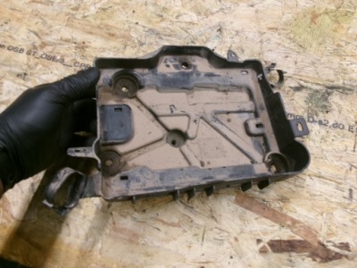 Alfa romeo mito основа акумулятор фото №1