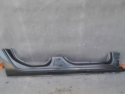 Opel astra iv j hb 5d 09- порог правый  оригинал фото №1