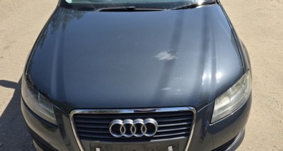 Капот кришка двигуна audi a3 8p drugi lift 08-12 lz7h фото №1