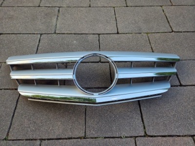 Mercedes b-klasa w245 lift решётка радиатора хром a1698881660 08-2011 фото №1