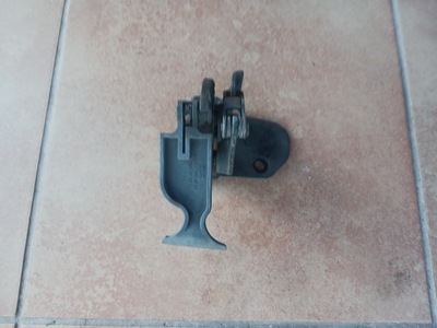 Замок капот mercedes w203 a2038800264 фото №1