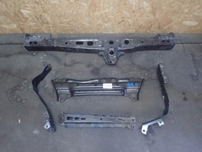 Низ  поперечина підрамник балка auris corolla rav 4 lexus фото №1