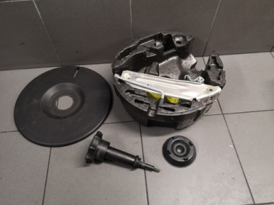 Вкладыш багажника домкрат audi a3 8l 8l0012109 фото №1