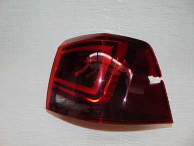 Seat alhambra 7n5 лампа правая задняя led 7n5945208 eu фото №1