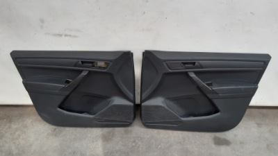 Обшивки перед пара 2k5867011ab vw caddy фото №1