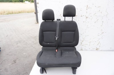 Сиденье пассажира заднее сиденье правый перед renault trafic 3 3 фото №1