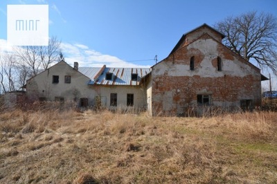 Komercyjne, Boguchwała, 3000 m²