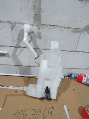 Бачок омывателя nissan qashqai j11 2 фото №1