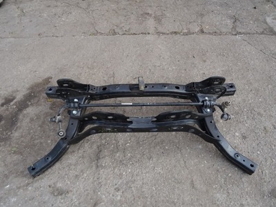 Підрамник підрамник задня kia ceed iii 3 hb фото №1