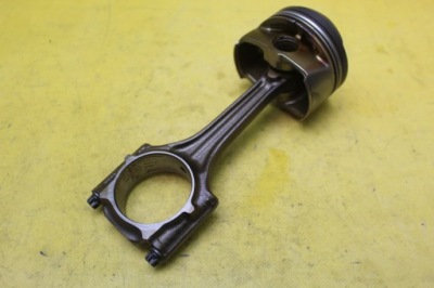 Поршень шатун 06bh a4 b7 a3 8p 2.0 fsi axw фото №1